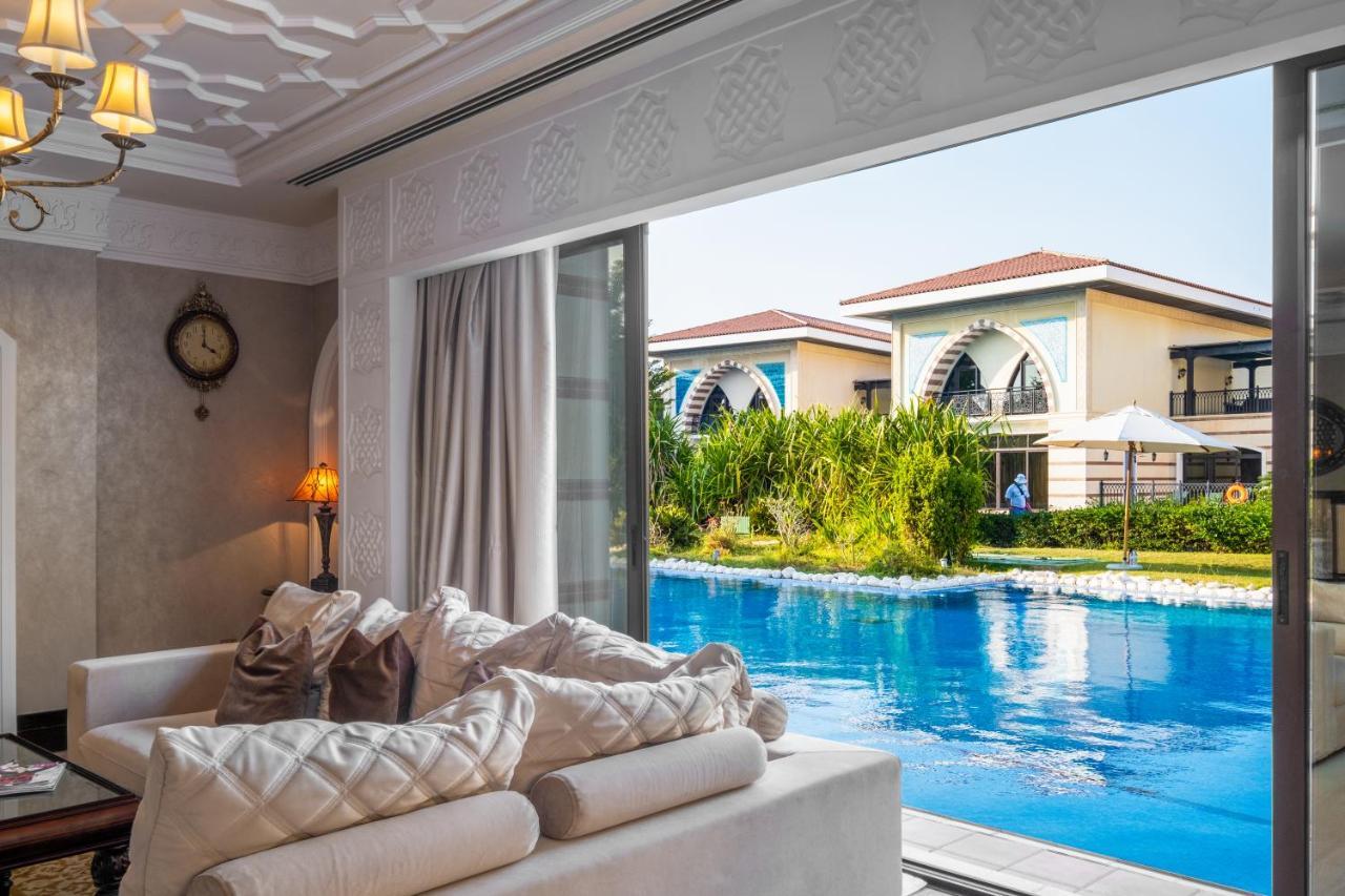 Zabeel Saray Royal Residences Lagoon Villa Dubai Exteriör bild