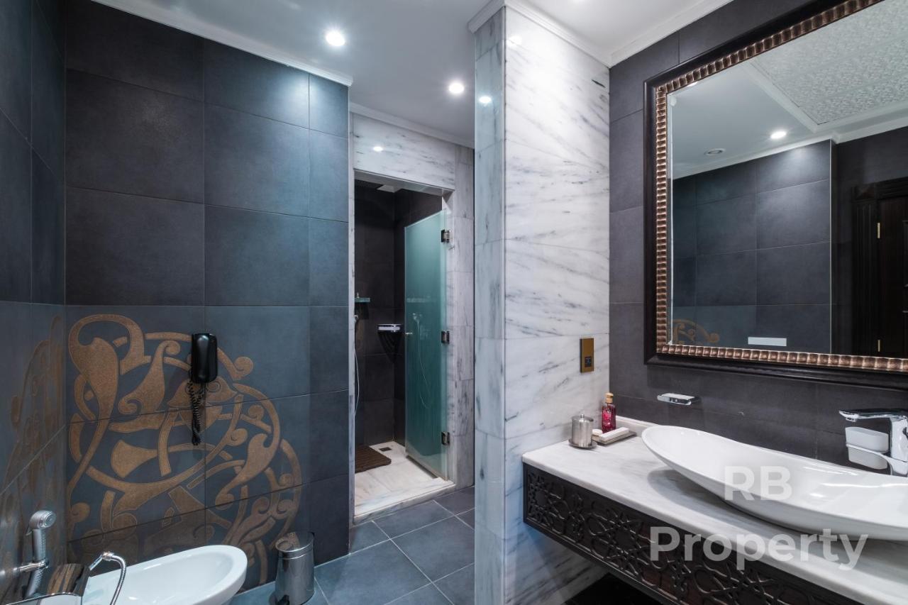 Zabeel Saray Royal Residences Lagoon Villa Dubai Exteriör bild