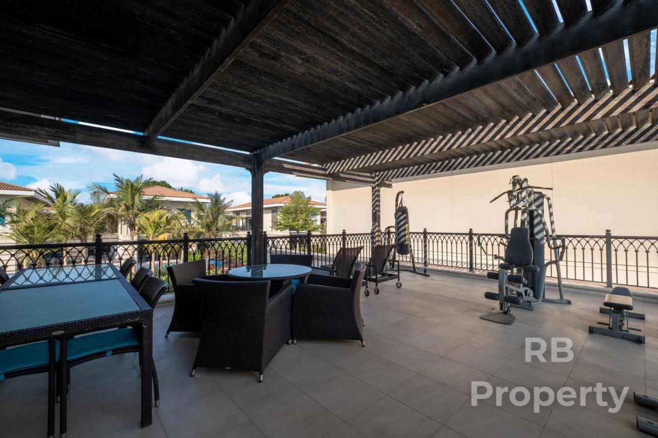 Zabeel Saray Royal Residences Lagoon Villa Dubai Exteriör bild