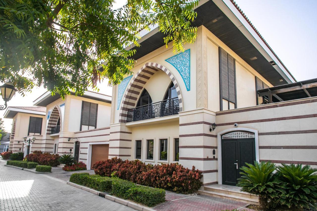 Zabeel Saray Royal Residences Lagoon Villa Dubai Exteriör bild